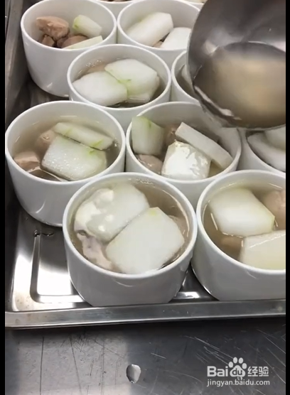 如何做冬瓜薏米炖老鸭汤