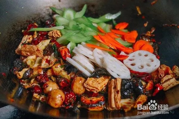 这样做麻辣香锅，绝对下饭！超简单！