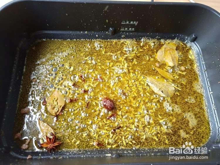 地摊炸臭豆腐汁怎么熬