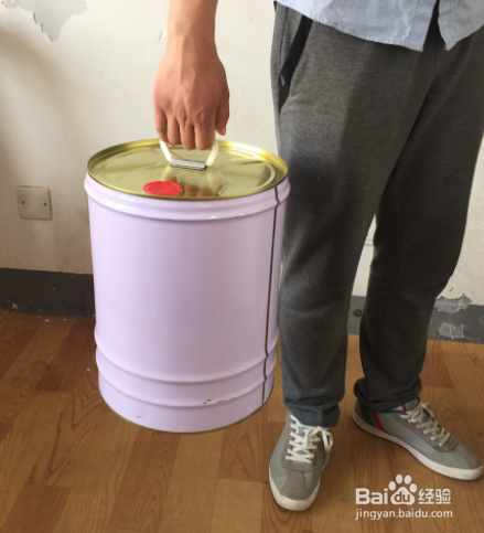 乳胶漆上面粘贴点胶怎么处理