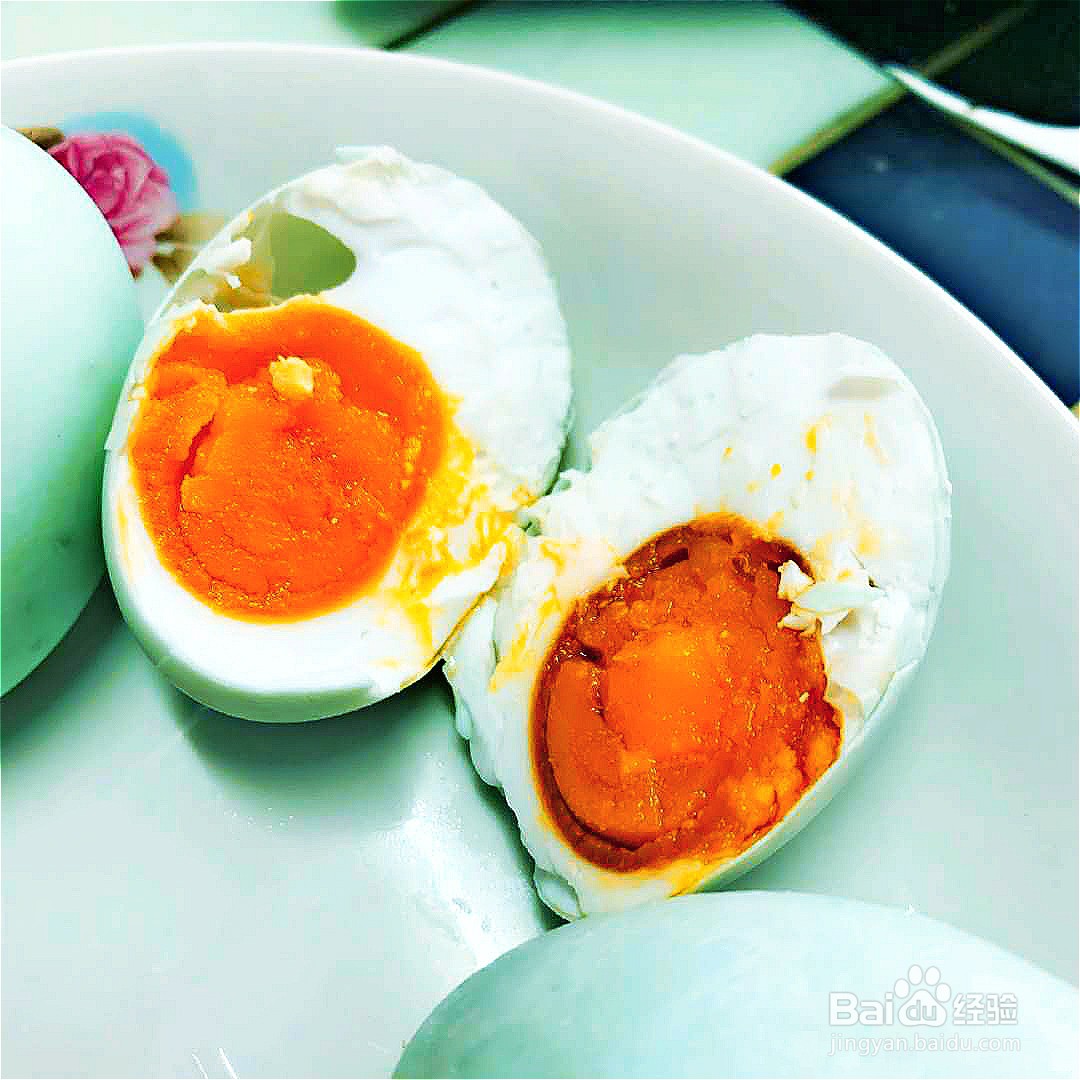 咸鸭蛋太咸了怎么办?怎么让它变淡?