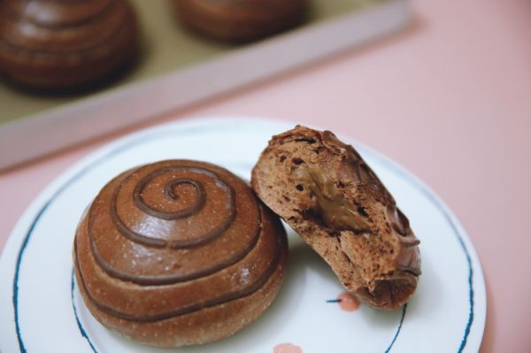 卡仕达酱巧克力可可面包