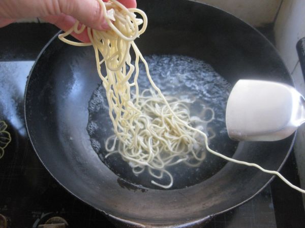 腐乳芝麻酱拌面