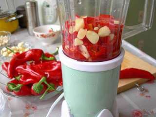 如何制做蒜蓉辣酱