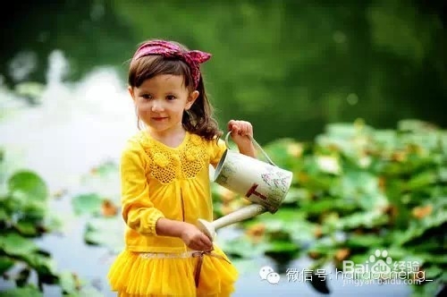 搞定“人来疯” ，5招教娃学待客