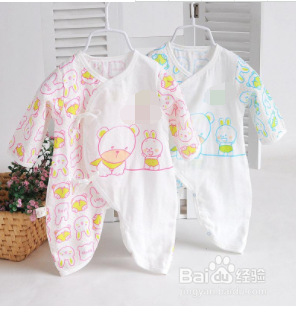 给宝宝选衣服注意什么