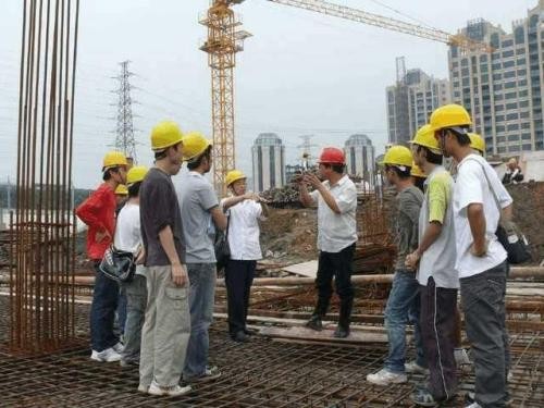 公路工程属于什么专业