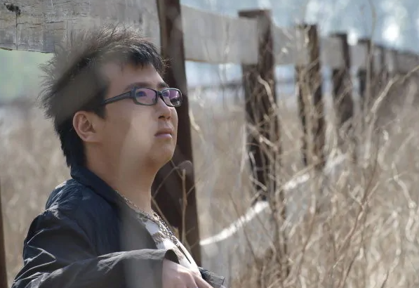 我为情字立大旗最早谁唱的