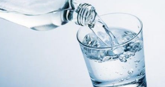 开瓶后的矿泉水会坏吗