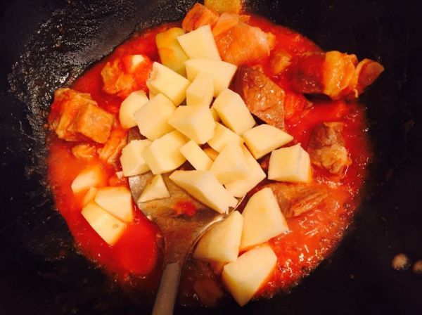 番茄土豆牛腩浓汤