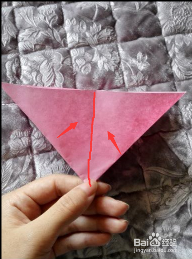 如何折出好看的百合花