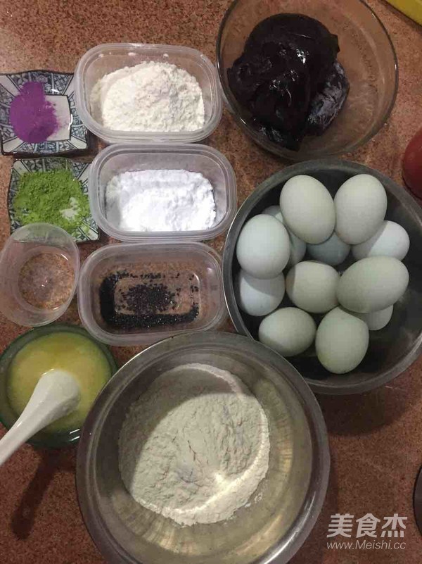 花式蛋黄酥的做法