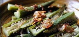 秋葵最保持营养的吃法---蒸秋葵配红葱酥