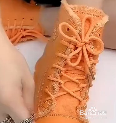 怎样系出美丽且个性的鞋带