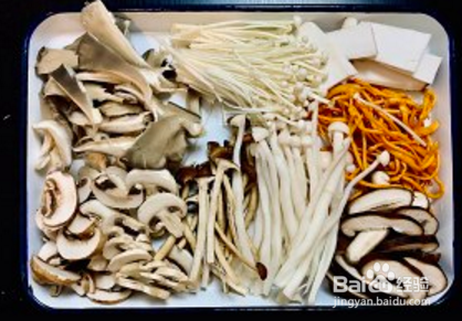 鲜到起飞的菌菇汤的做法