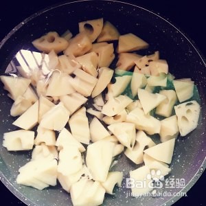 健康养生佳品【糖醋藕丁】的做法