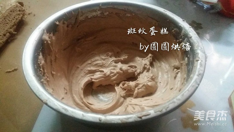 斑纹蛋糕的做法