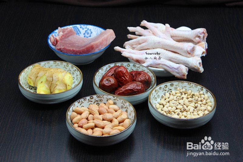 简单好吃的眉豆花生鸡爪