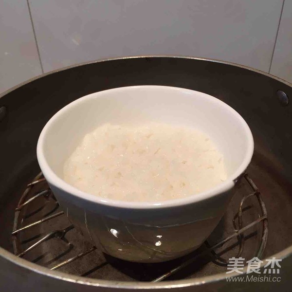 隔水蒸米饭的做法