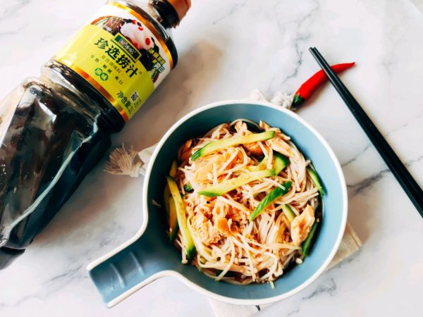 减脂捞汁金针菇