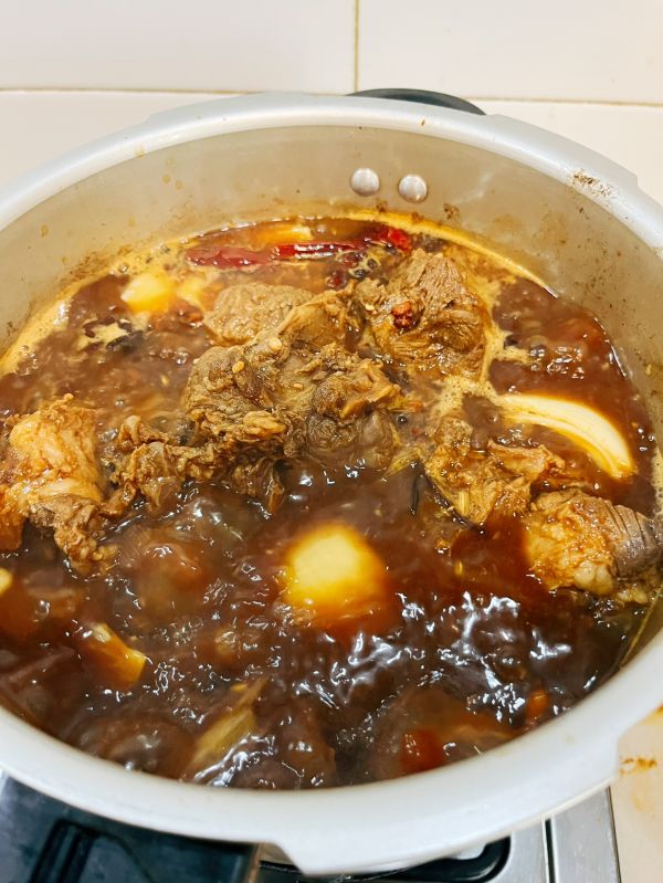 酱牛肉酱香浓郁