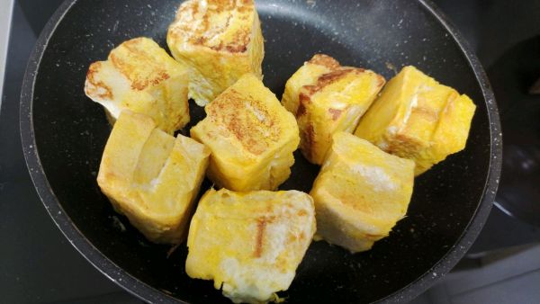 暴汁酸奶早餐包