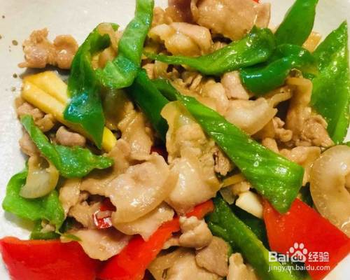 农家小炒肉的做法（五花肉版）