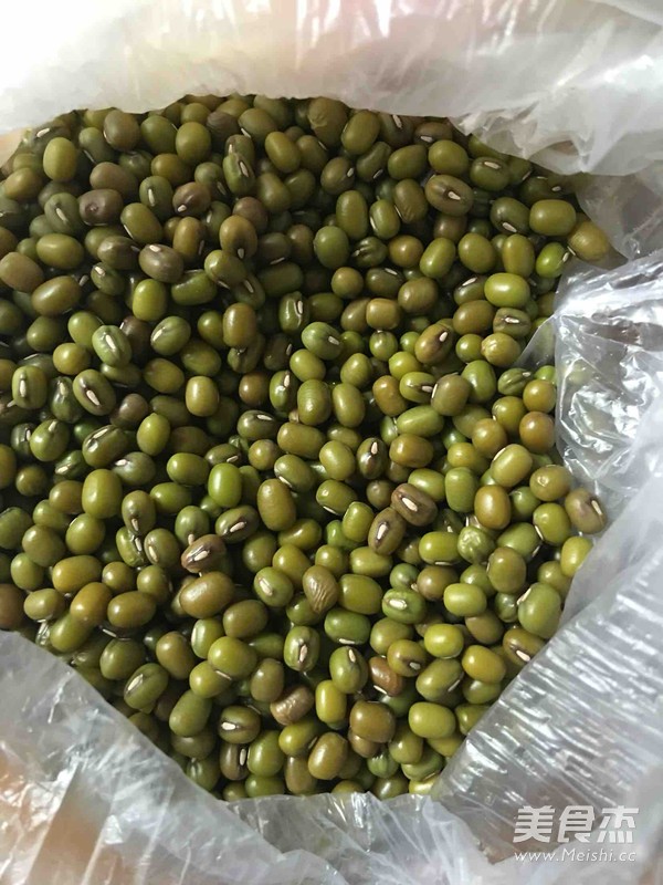 南瓜绿豆汤的做法