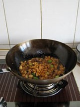 饭店最受欢迎的菜------宫保鸡丁怎么做