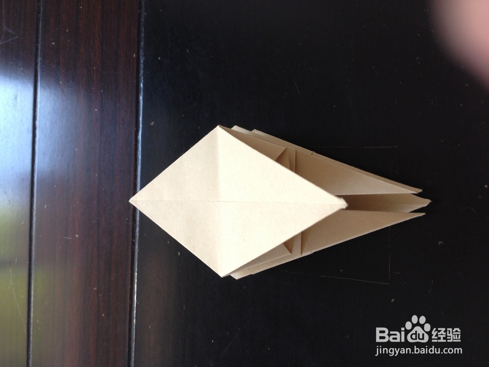 怎样折纸百合花