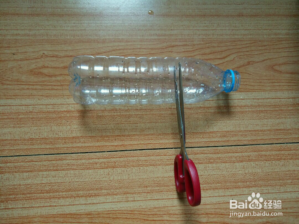 废弃饮料瓶的二次利用