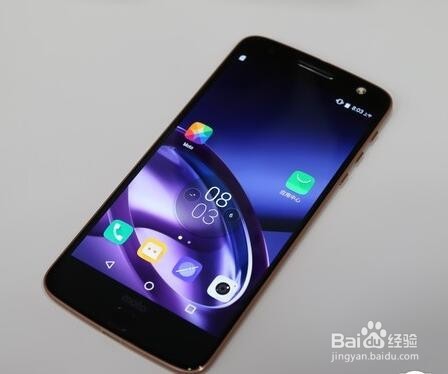 模块化的5.2毫米刀锋 新旗舰联想Moto Z 上手