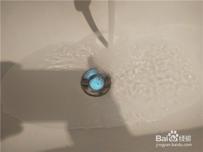 标签撕掉后的胶怎么去除