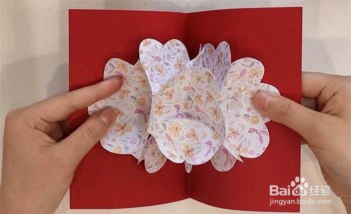 幼儿园感恩节贺卡的制作过程