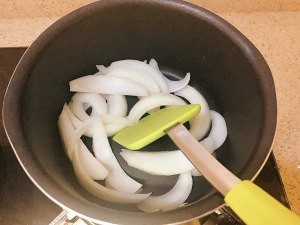 日式牛肉饭（牛丼）