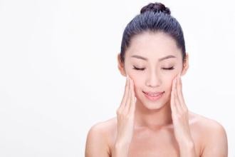 有哪些坚持做能让皮肤变好的小习惯?