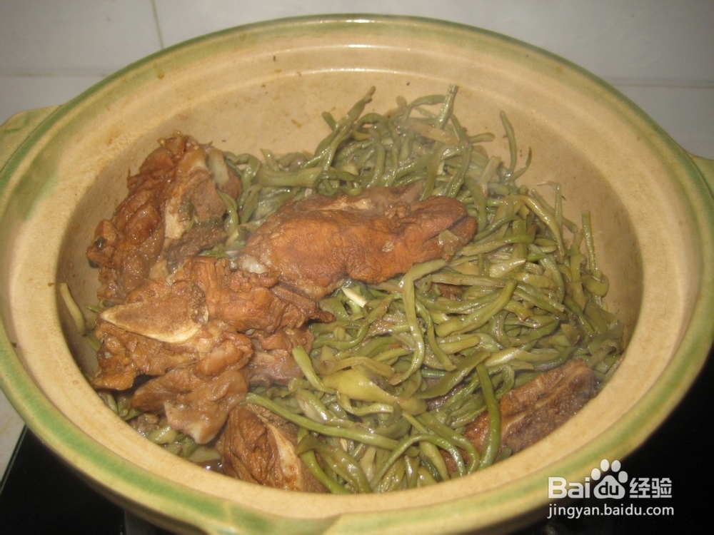 红烧猪骨焖豆角干