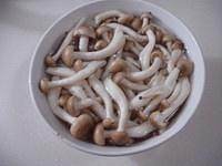 教你怎么做竹荪蟹味菇汤