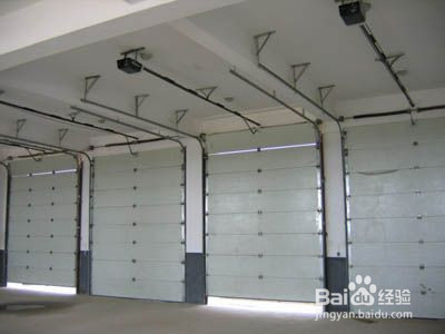 车库卷帘门安装 图解