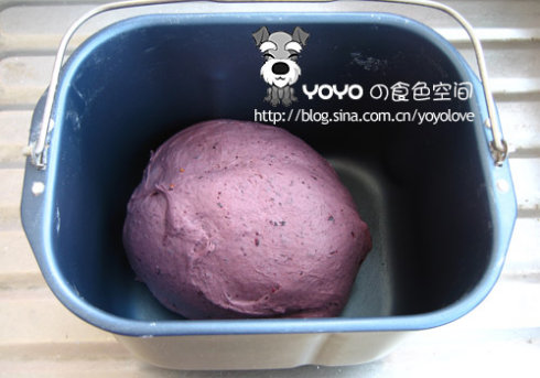 桑葚果肉欧式面包