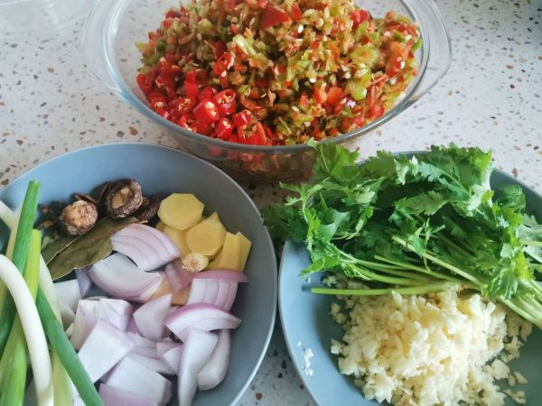 土豆蒸茄子里巨好吃