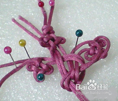 怎样编变化酢浆草结毛衣链