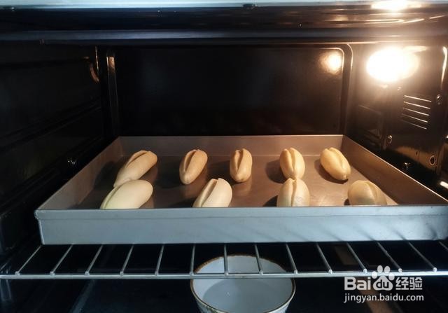 家庭自制台式葱香面包