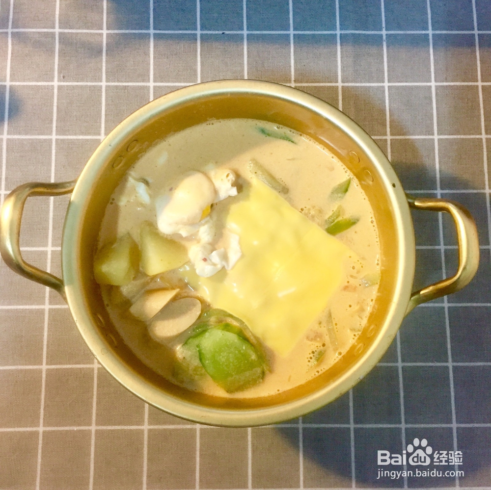 韩式牛奶泡菜辛拉面的做法