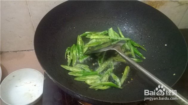 家常菜——黑木耳大葱炒肉