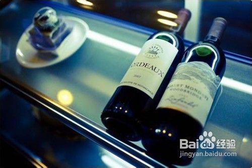 白色情人节该给星座男生送什么礼物
