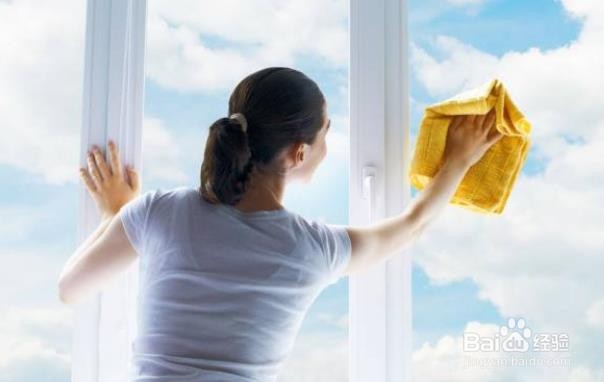 玻璃清洗小窍门