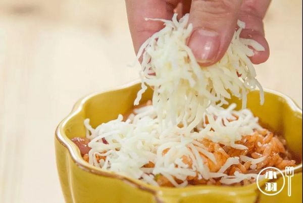 芝士焗大虾番茄饭