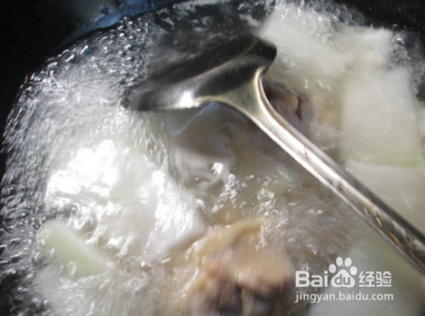 青菜冬瓜鸡腿汤