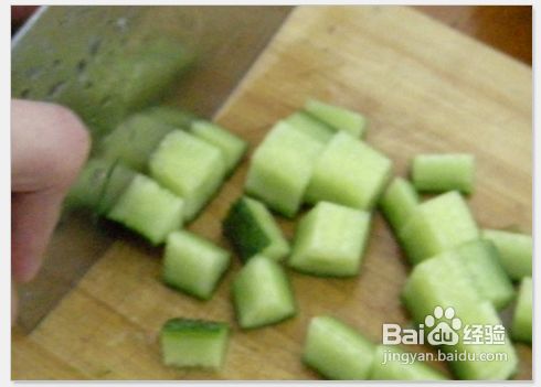 黄瓜鸡丁怎么弄